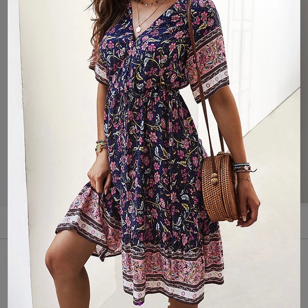 Midi dress size M - Picture 2 of 5